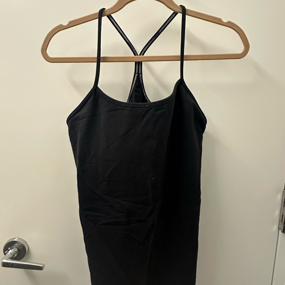 Black lululemon Tank Top with bra